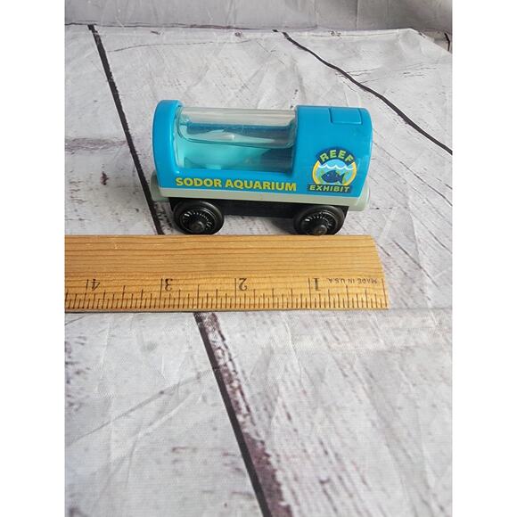 Thomas Wooden Railway Train Light Up Shark Car Sodor Aquarium Hammerhead Works - Picture 8 of 8